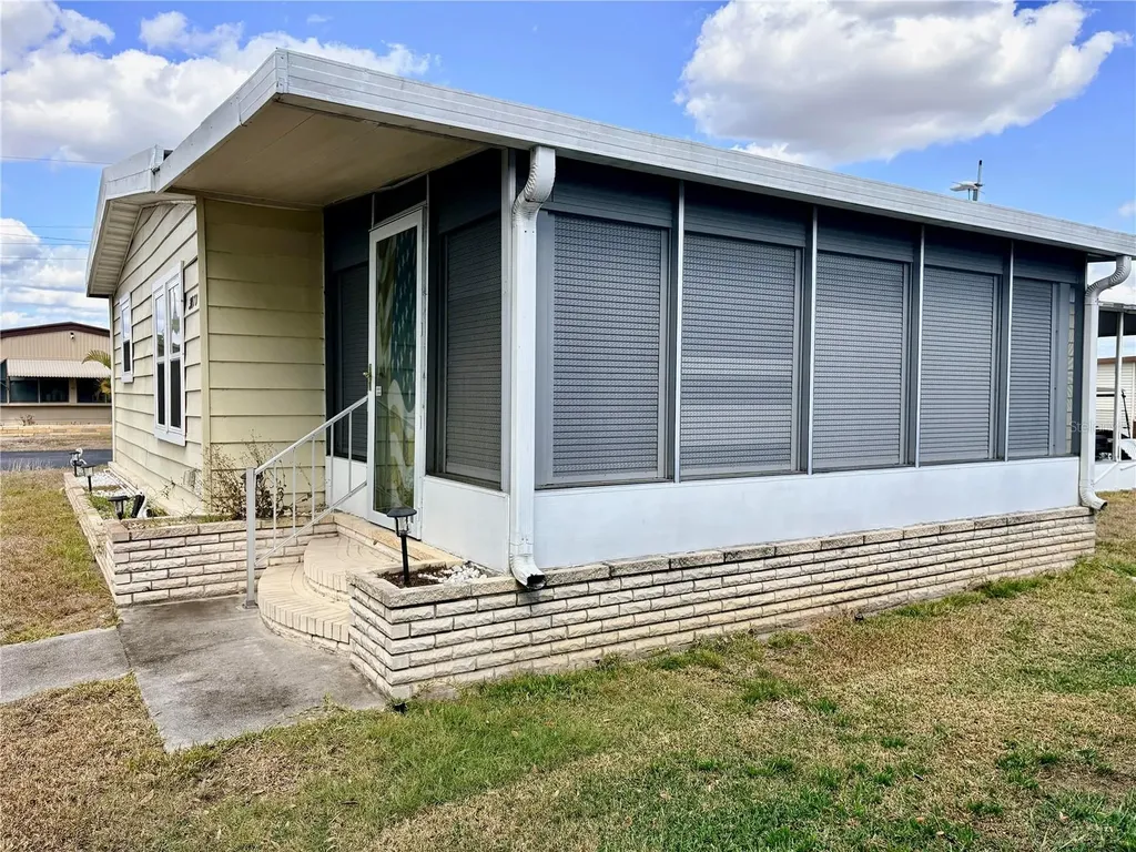 3170 Running Deer Drive North Fort Myers FL 33917