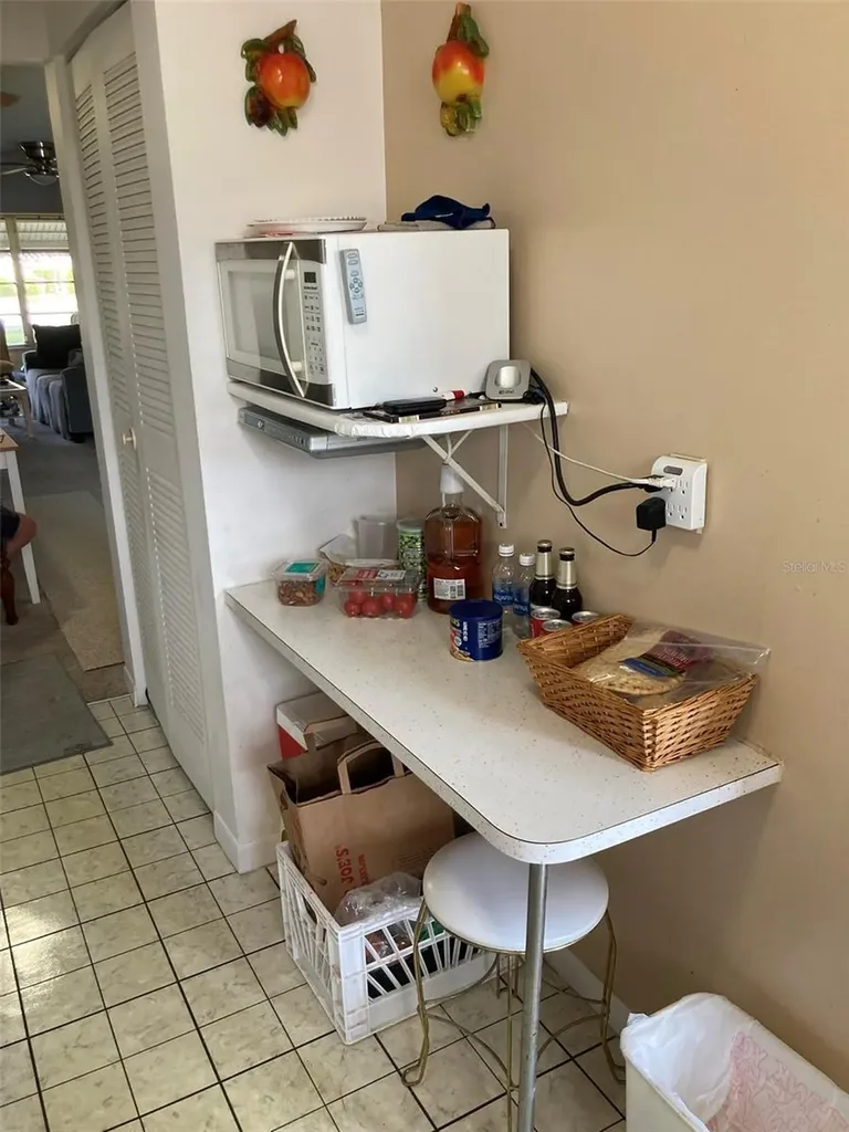 5660 80th Street N St Petersburg FL 33709