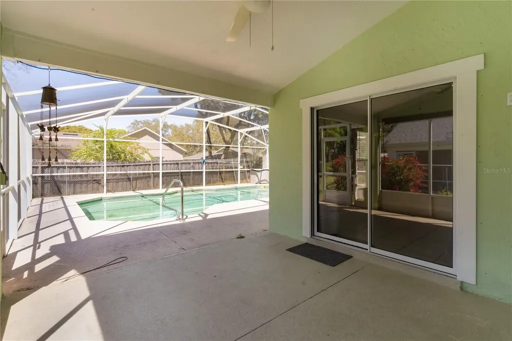 40045 Palm Street Lady Lake FL 32159