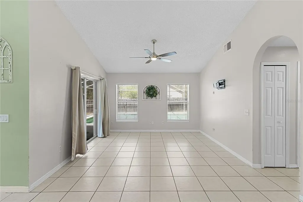 40045 Palm Street Lady Lake FL 32159