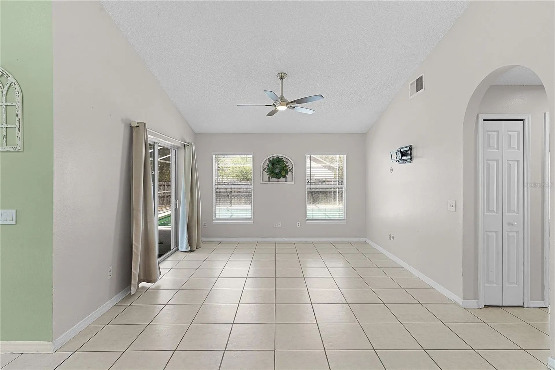 40045 Palm Street Lady Lake FL 32159