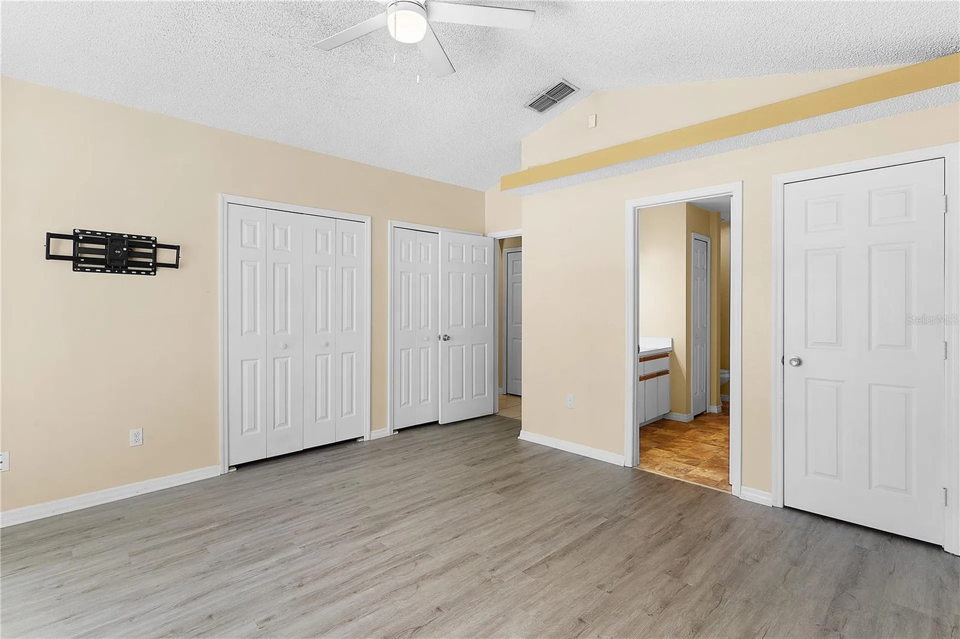 40045 Palm Street Lady Lake FL 32159