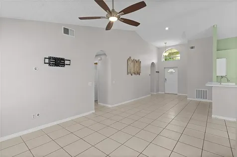 40045 Palm Street Lady Lake FL 32159