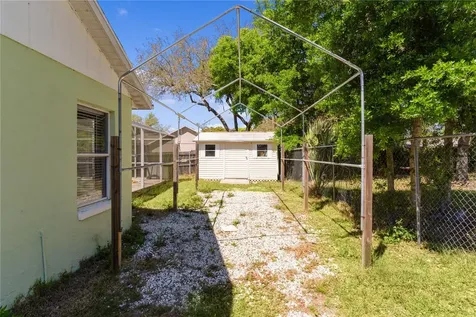 40045 Palm Street Lady Lake FL 32159