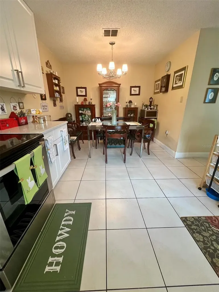 Kissimmee FL 34758