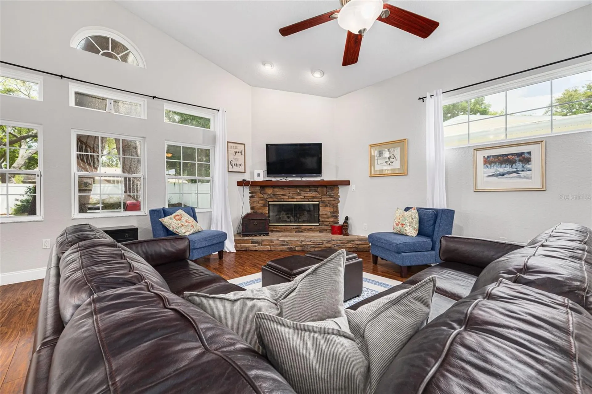 901 Virginia Avenue Tarpon Springs FL 34689