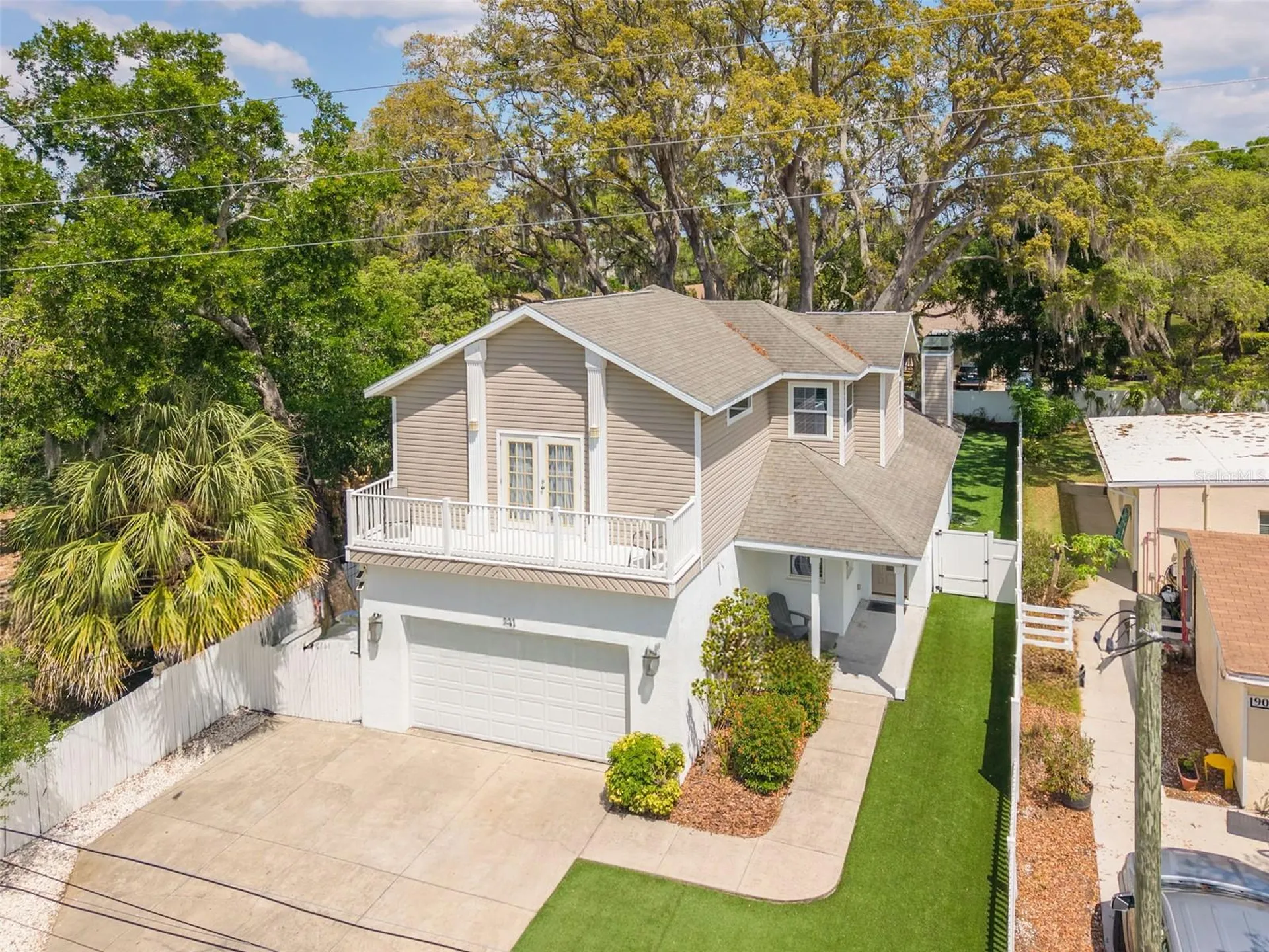 901 Virginia Avenue Tarpon Springs FL 34689