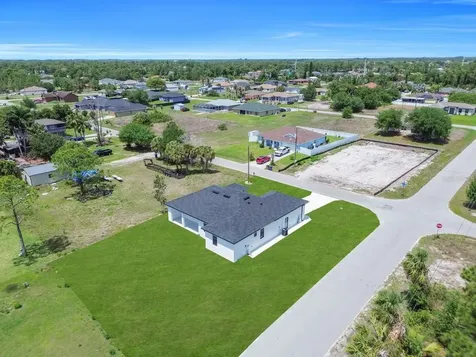 3901 3rd Street SW Lehigh Acres FL 33976