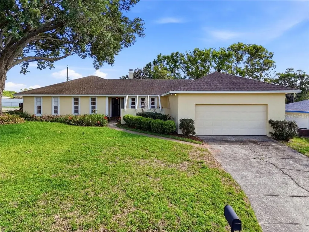 1911 Michelle Lane Lakeland FL 33813