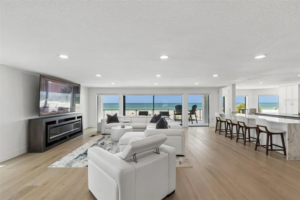 930 Eldorado Avenue Clearwater Beach FL 33767