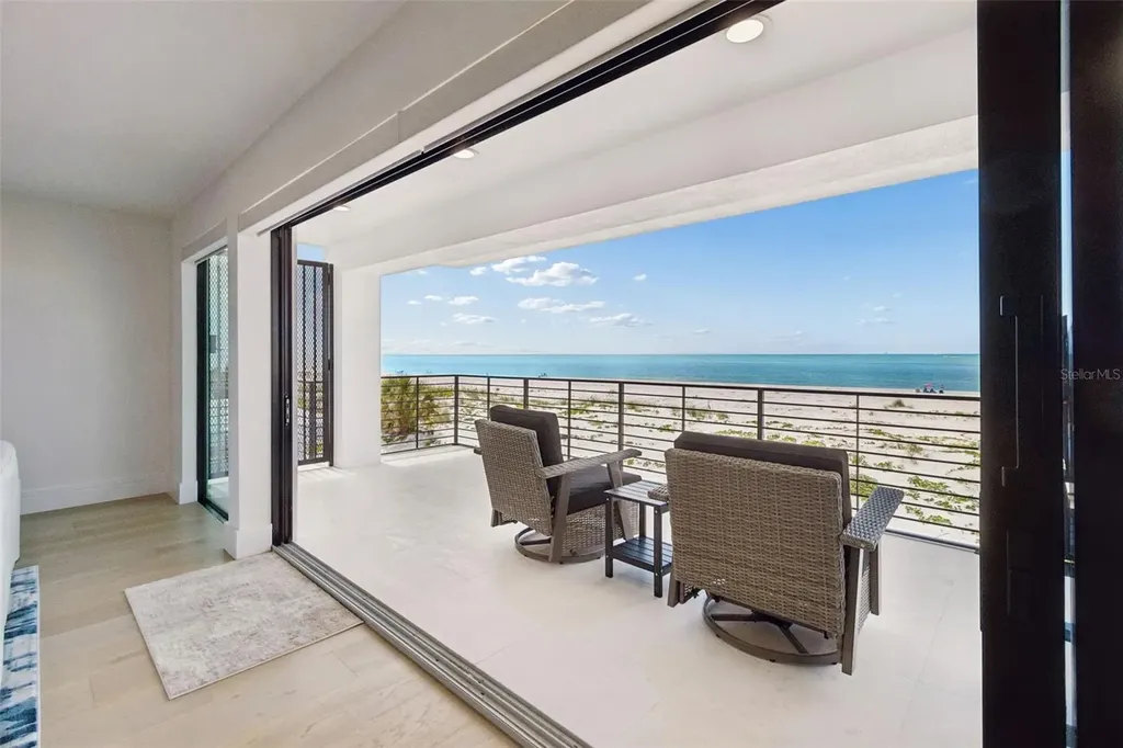930 Eldorado Avenue Clearwater Beach FL 33767