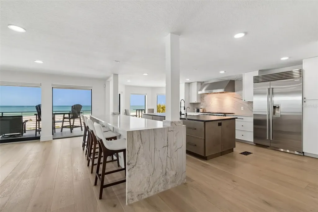 930 Eldorado Avenue Clearwater Beach FL 33767