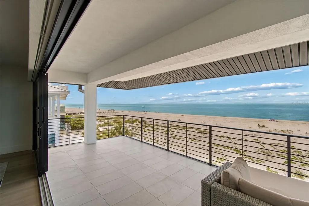 930 Eldorado Avenue Clearwater Beach FL 33767