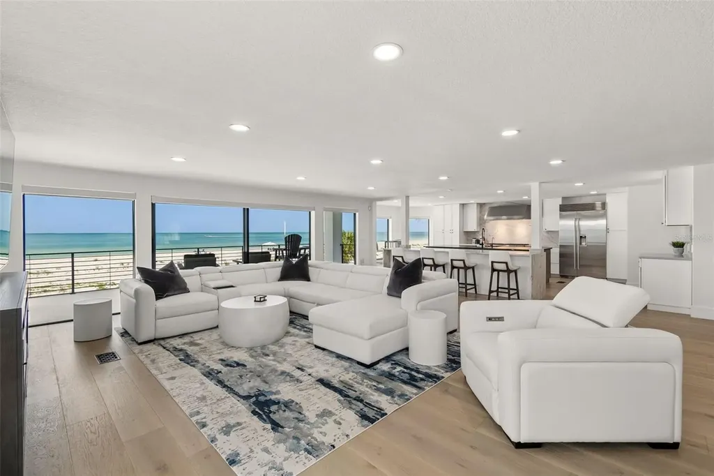 930 Eldorado Avenue Clearwater Beach FL 33767