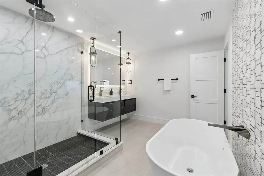 930 Eldorado Avenue Clearwater Beach FL 33767