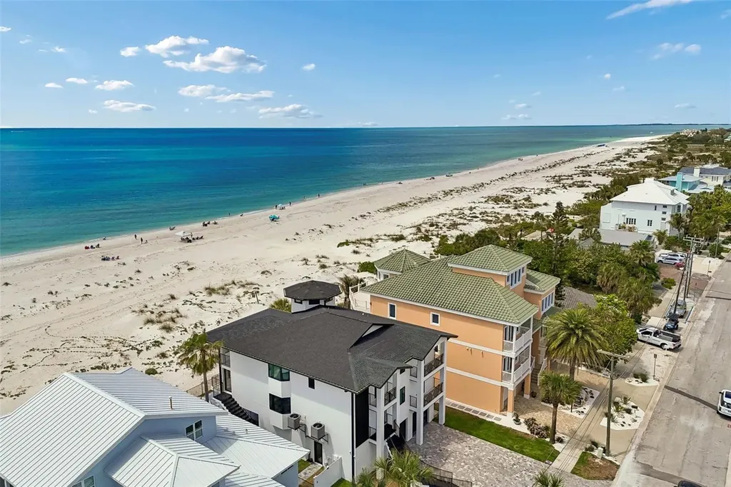 930 Eldorado Avenue Clearwater Beach FL 33767