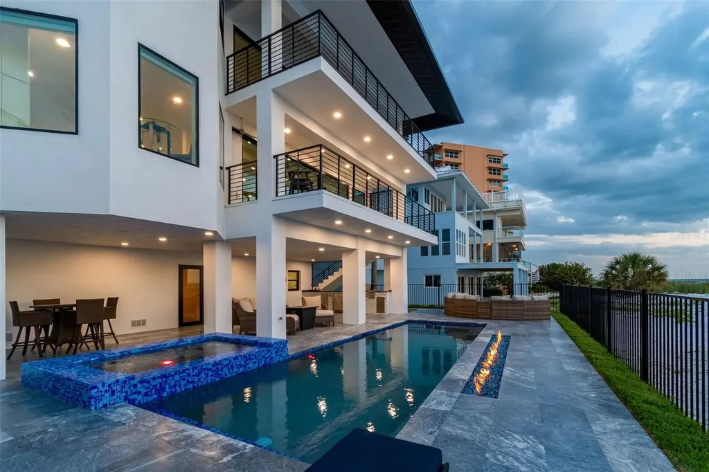 930 Eldorado Avenue Clearwater Beach FL 33767