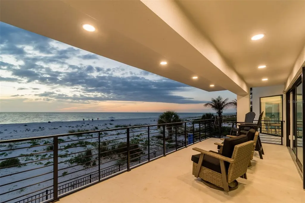930 Eldorado Avenue Clearwater Beach FL 33767