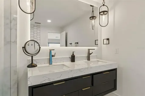 930 Eldorado Avenue Clearwater Beach FL 33767