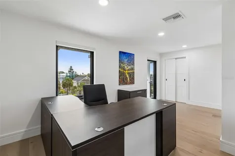 930 Eldorado Avenue Clearwater Beach FL 33767