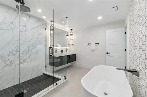 930 Eldorado Avenue Clearwater Beach FL 33767