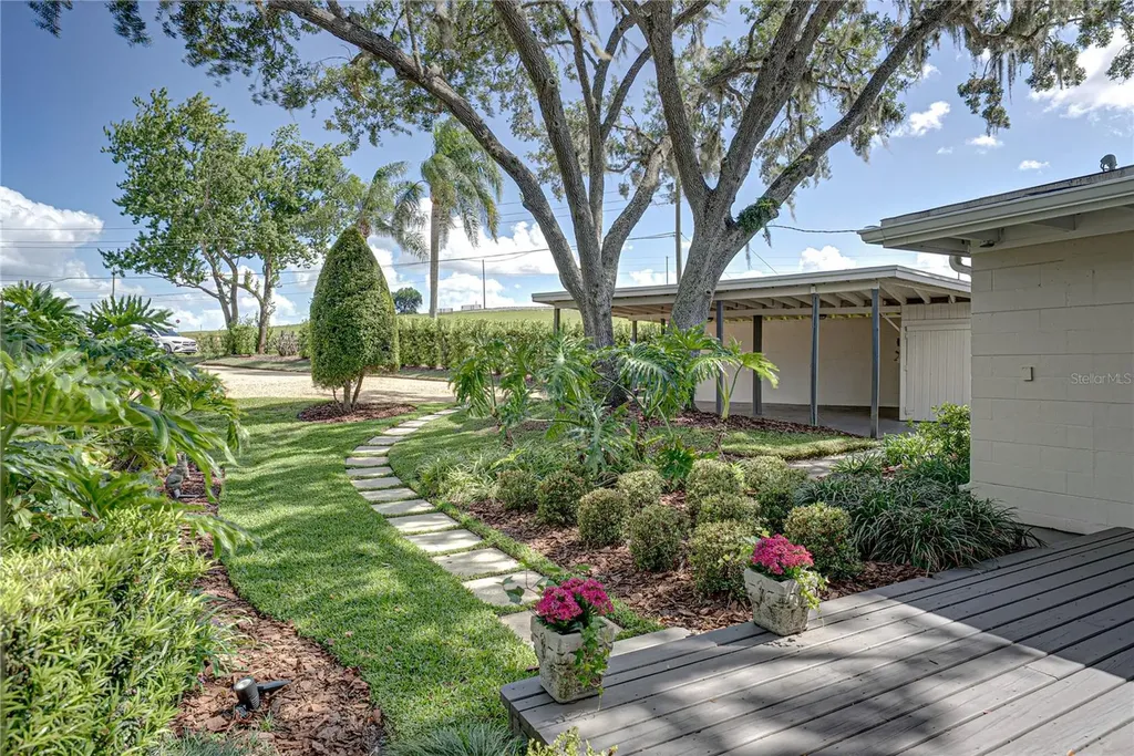 1075 Cody Cove Road Babson Park FL 33827