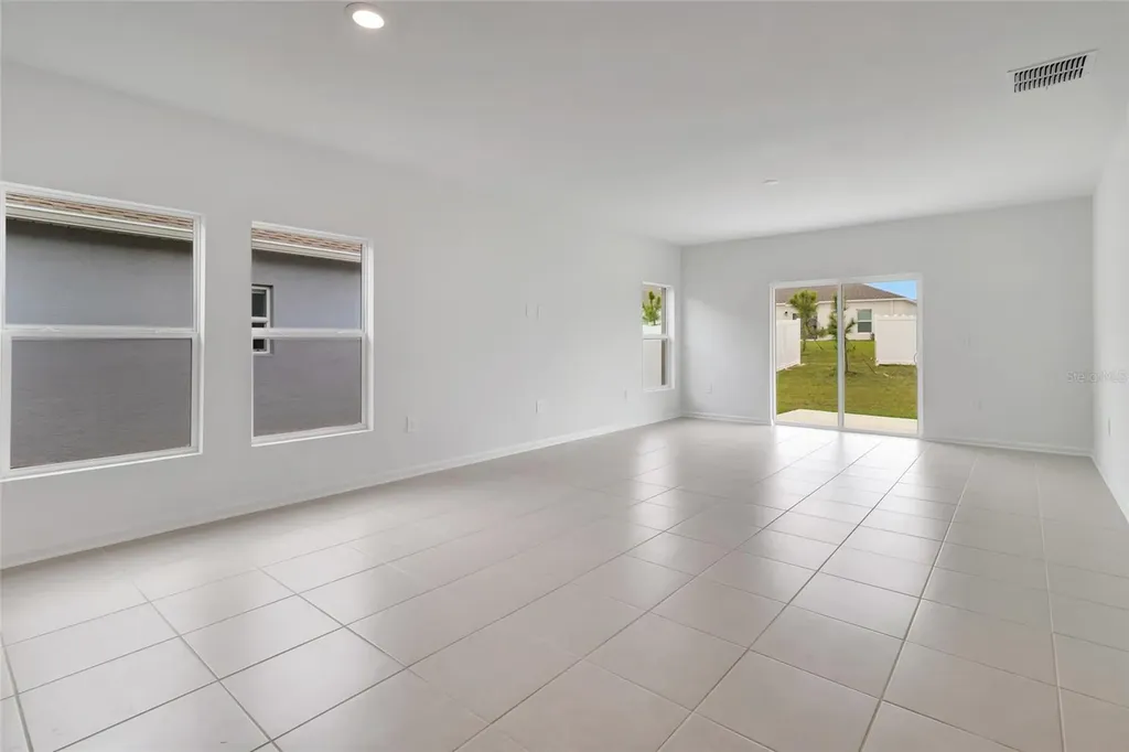 275 Puma Loop Groveland FL 34736