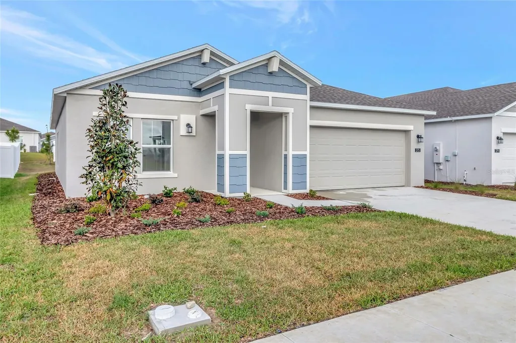 275 Puma Loop Groveland FL 34736