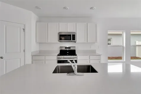 275 Puma Loop Groveland FL 34736