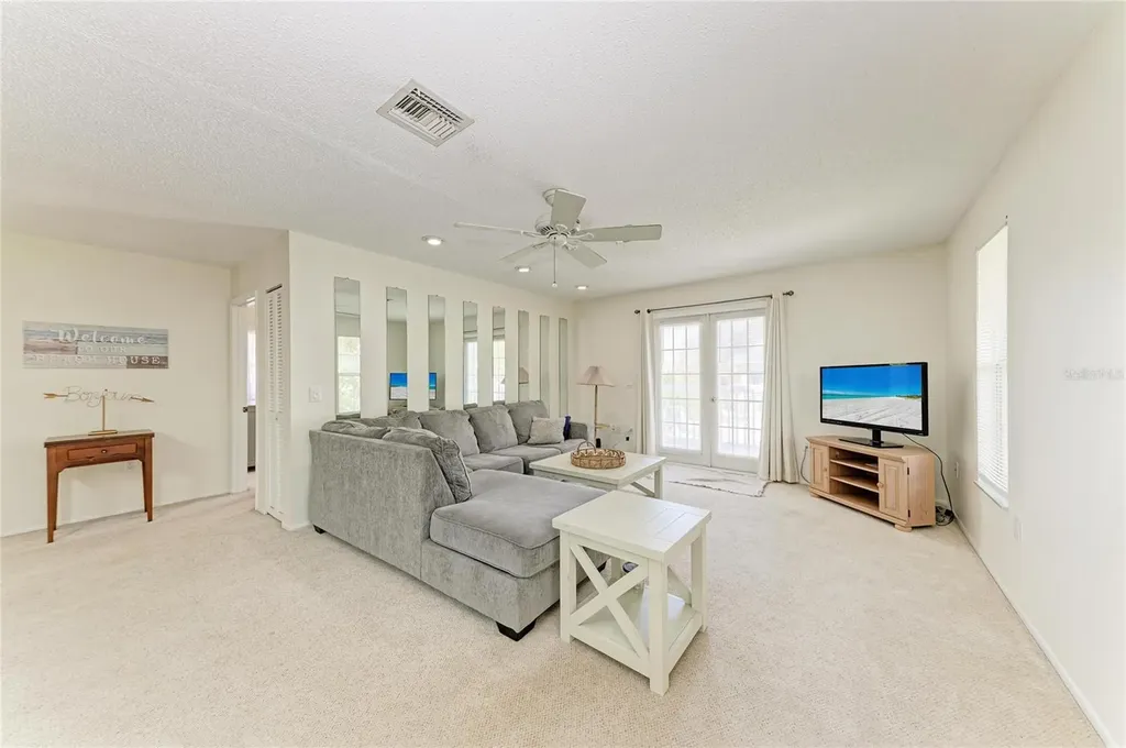 517 Spring Avenue Anna Maria FL 34216
