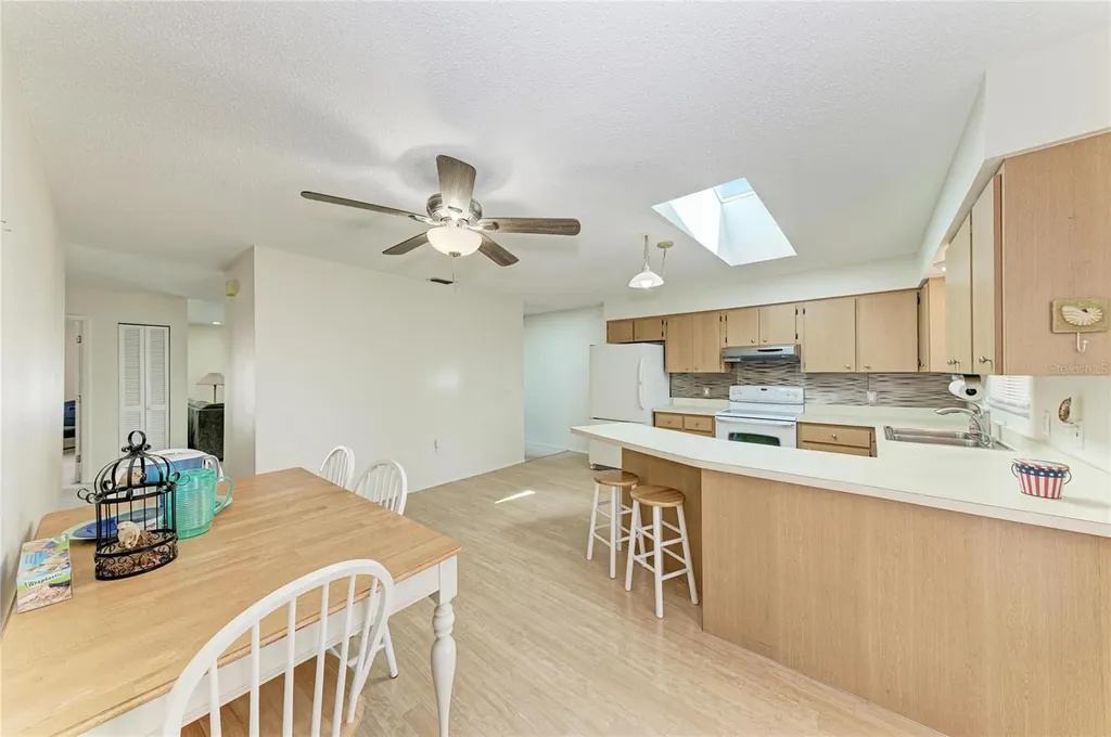 517 Spring Avenue Anna Maria FL 34216
