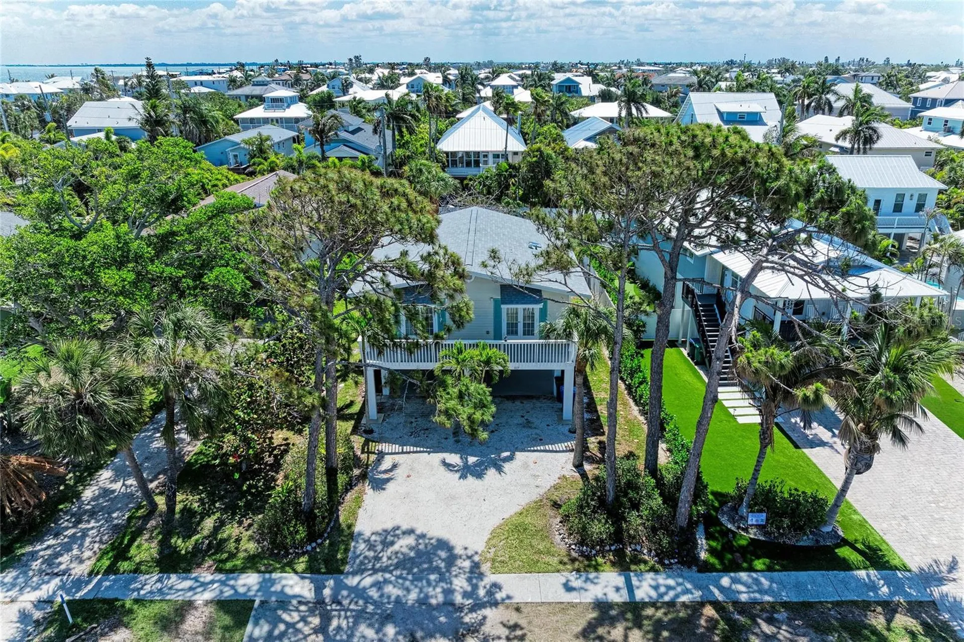 517 Spring Avenue Anna Maria FL 34216