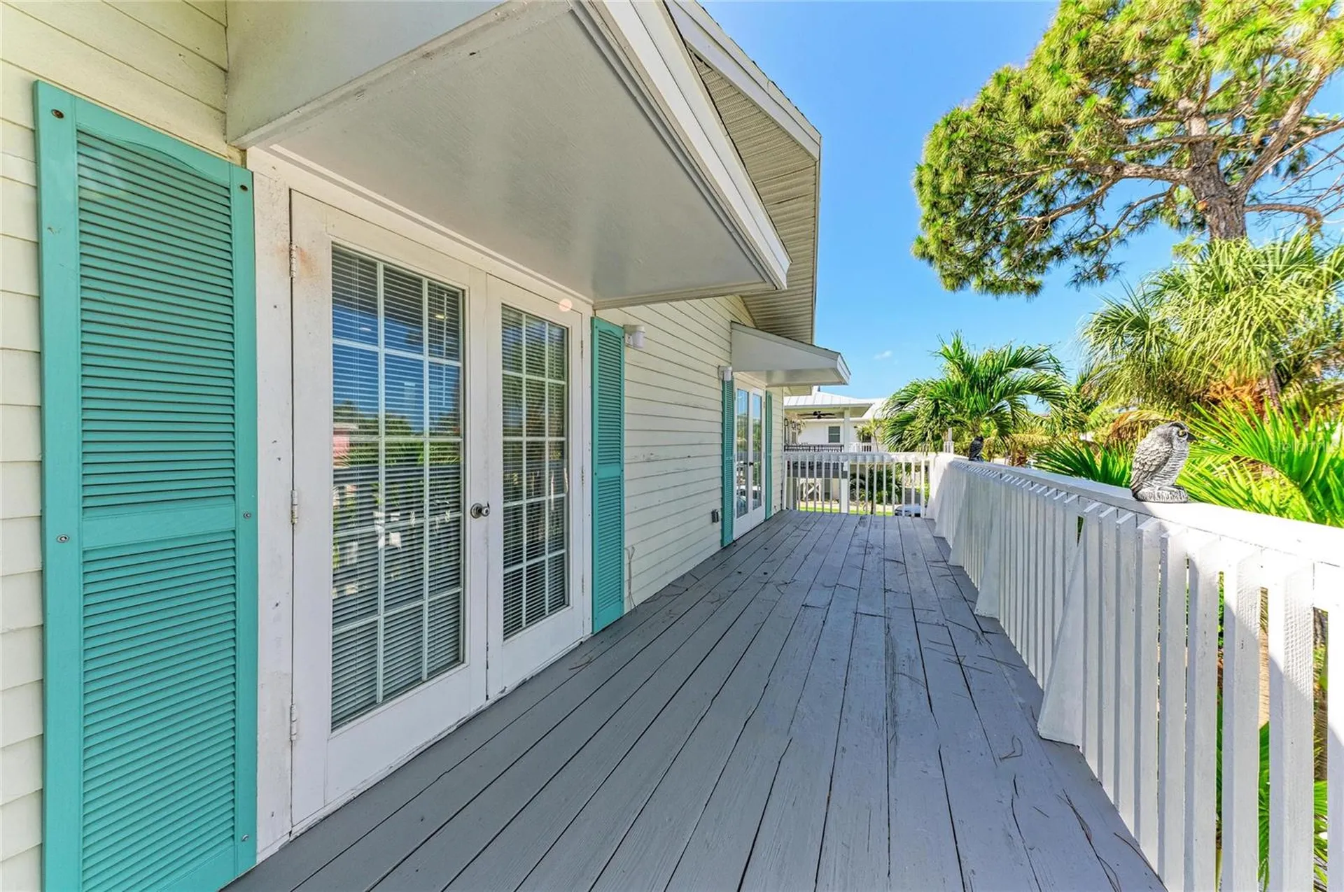 517 Spring Avenue Anna Maria FL 34216