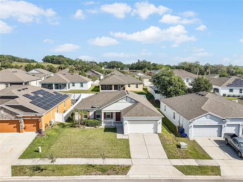 1328 Water Willow Drive Groveland FL 34736