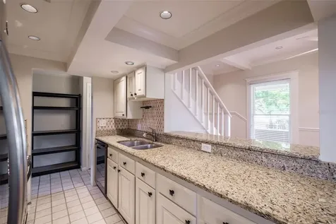 122 N Hyer Avenue Orlando FL 32801