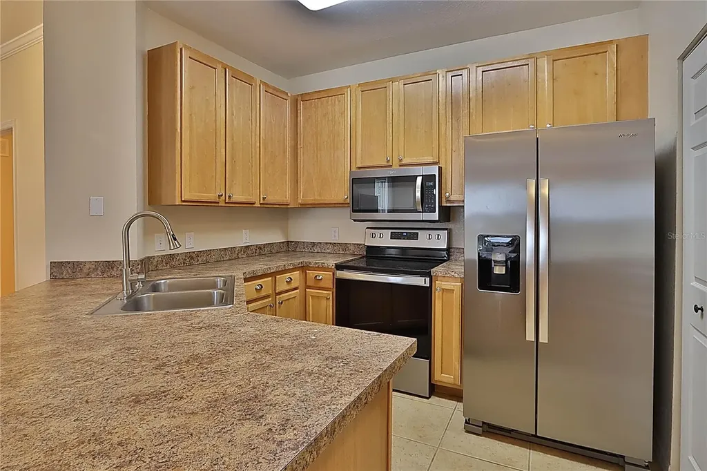 2407 Courtney Meadows Court Tampa FL 33619