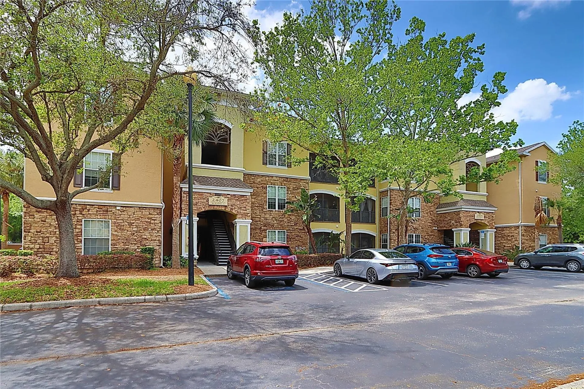2407 Courtney Meadows Court Tampa FL 33619