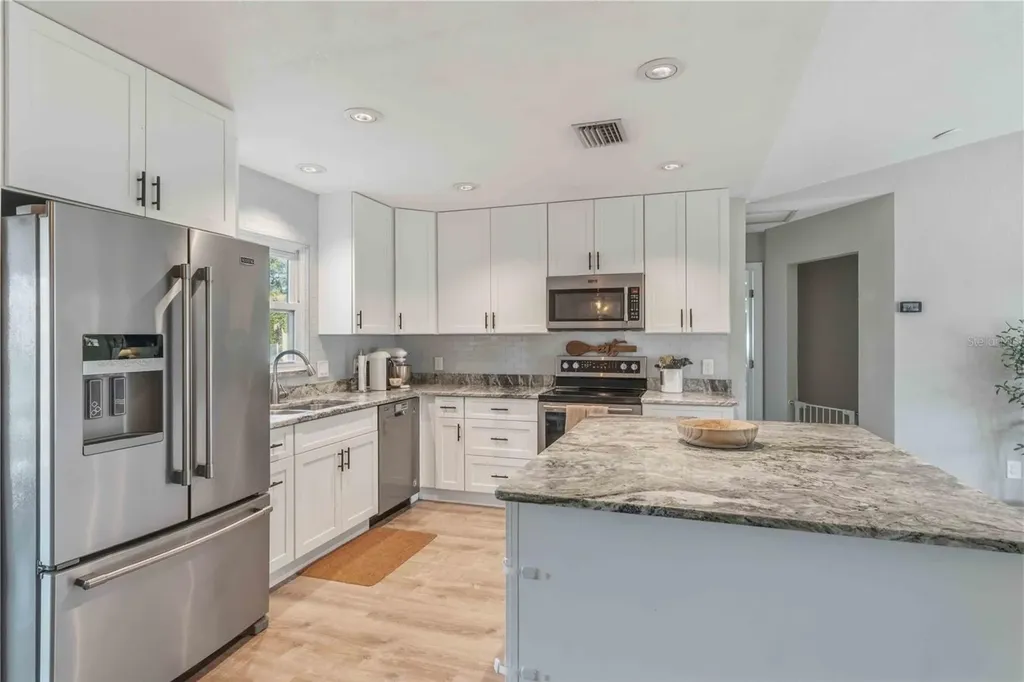7124 Totem Avenue North Port FL 34291
