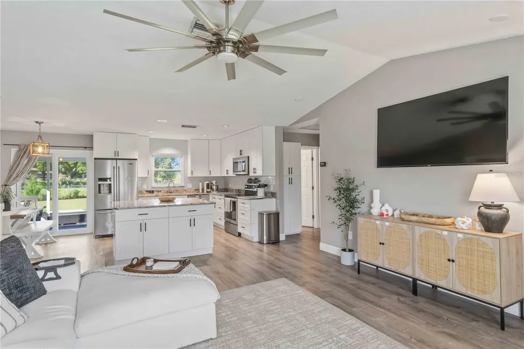 7124 Totem Avenue North Port FL 34291