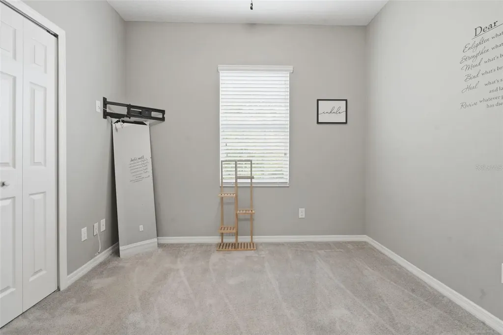 1226 E 10th Street Apopka FL 32703