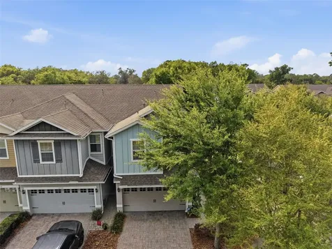 1226 E 10th Street Apopka FL 32703