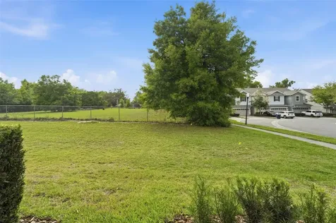 1226 E 10th Street Apopka FL 32703