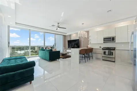 150 E Robinson Street Orlando FL 32801