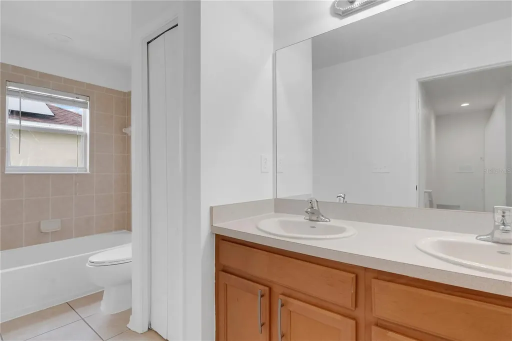 15031 Skip Jack Loop Lakewood Ranch FL 34202