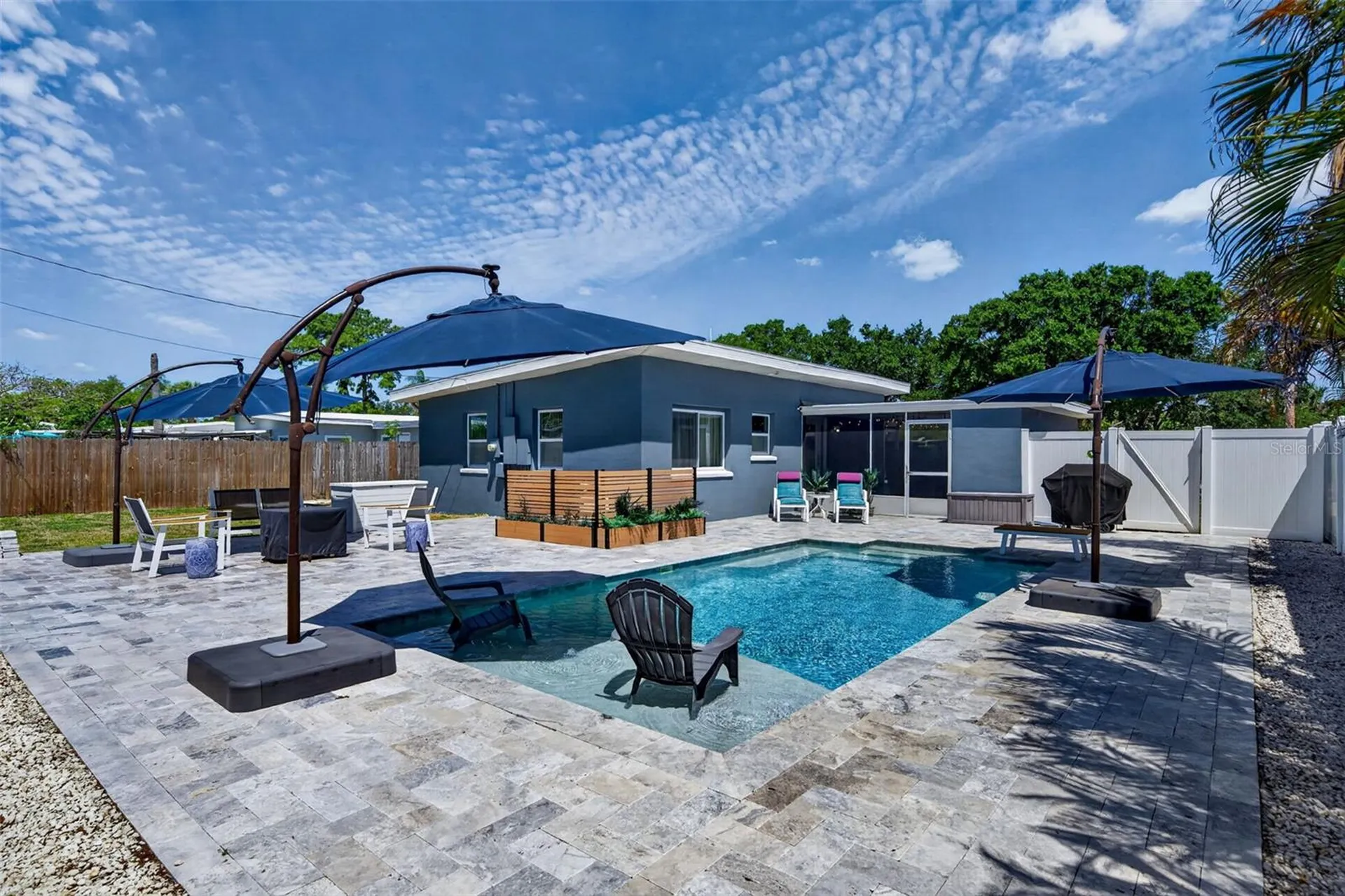6318 21st Avenue N St Petersburg FL 33710