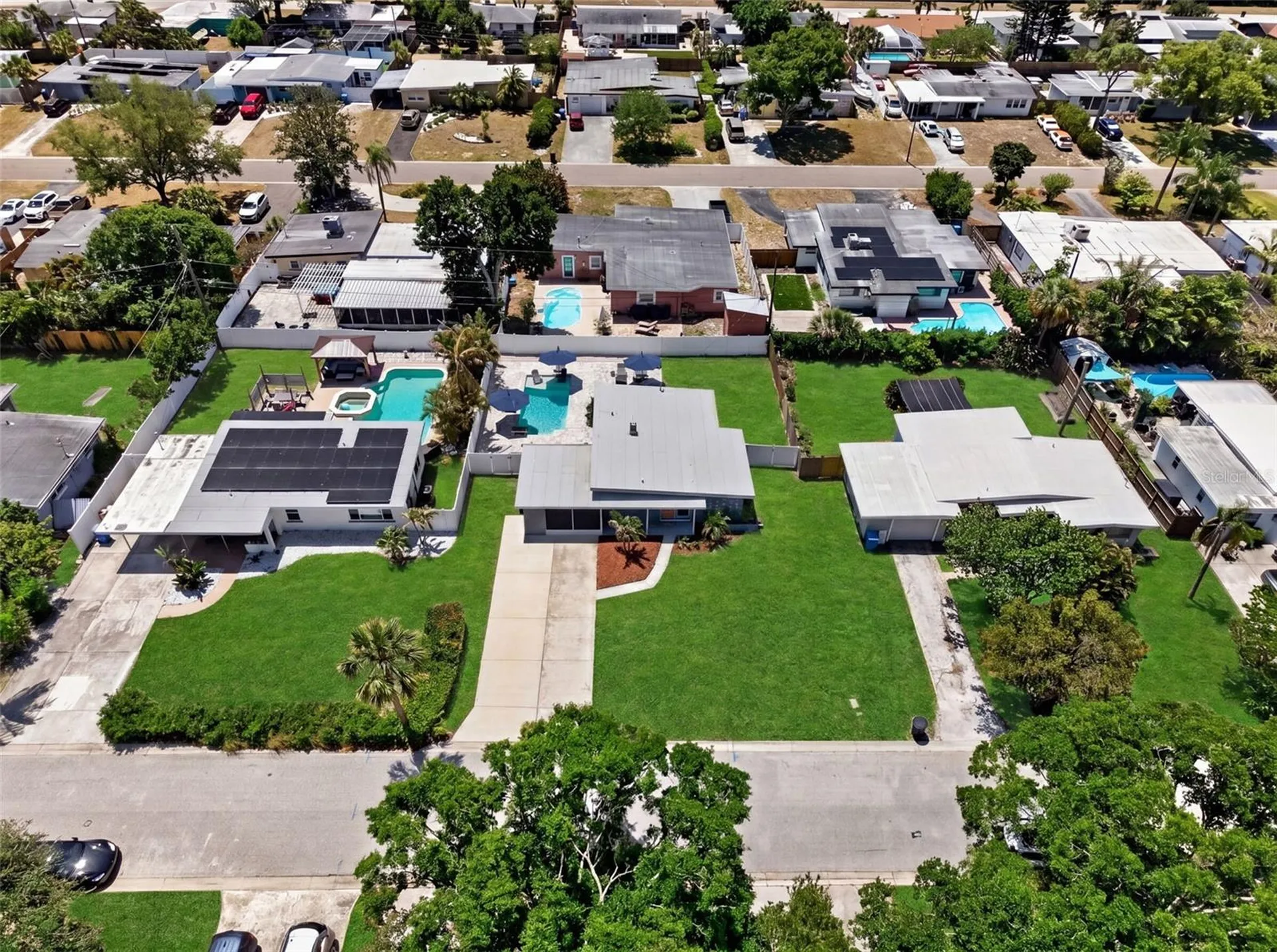 6318 21st Avenue N St Petersburg FL 33710