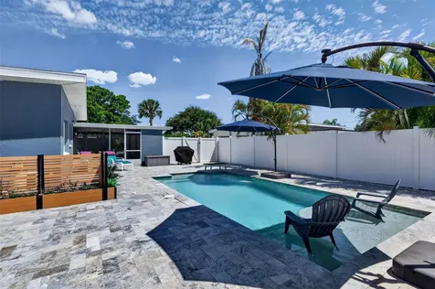 6318 21st Avenue N St Petersburg FL 33710