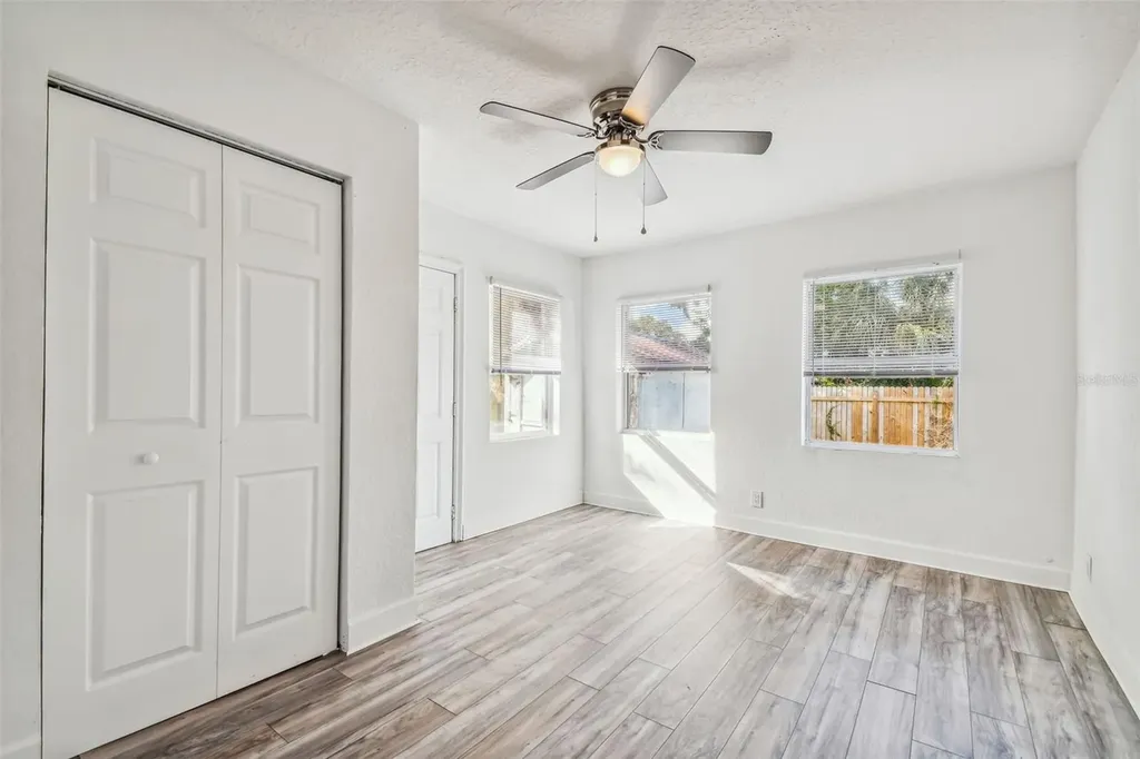 1913 W Lemon Street Tampa FL 33606