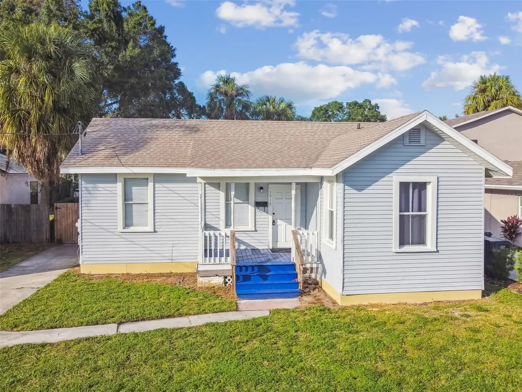 1913 W Lemon Street Tampa FL 33606