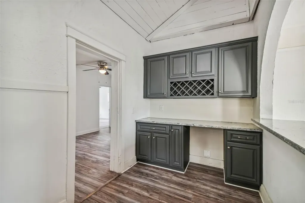 1913 W Lemon Street Tampa FL 33606
